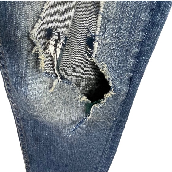 BUCKLE WHITE CROW Destructed Ankle jeans | 27 - Picture 6 of 11